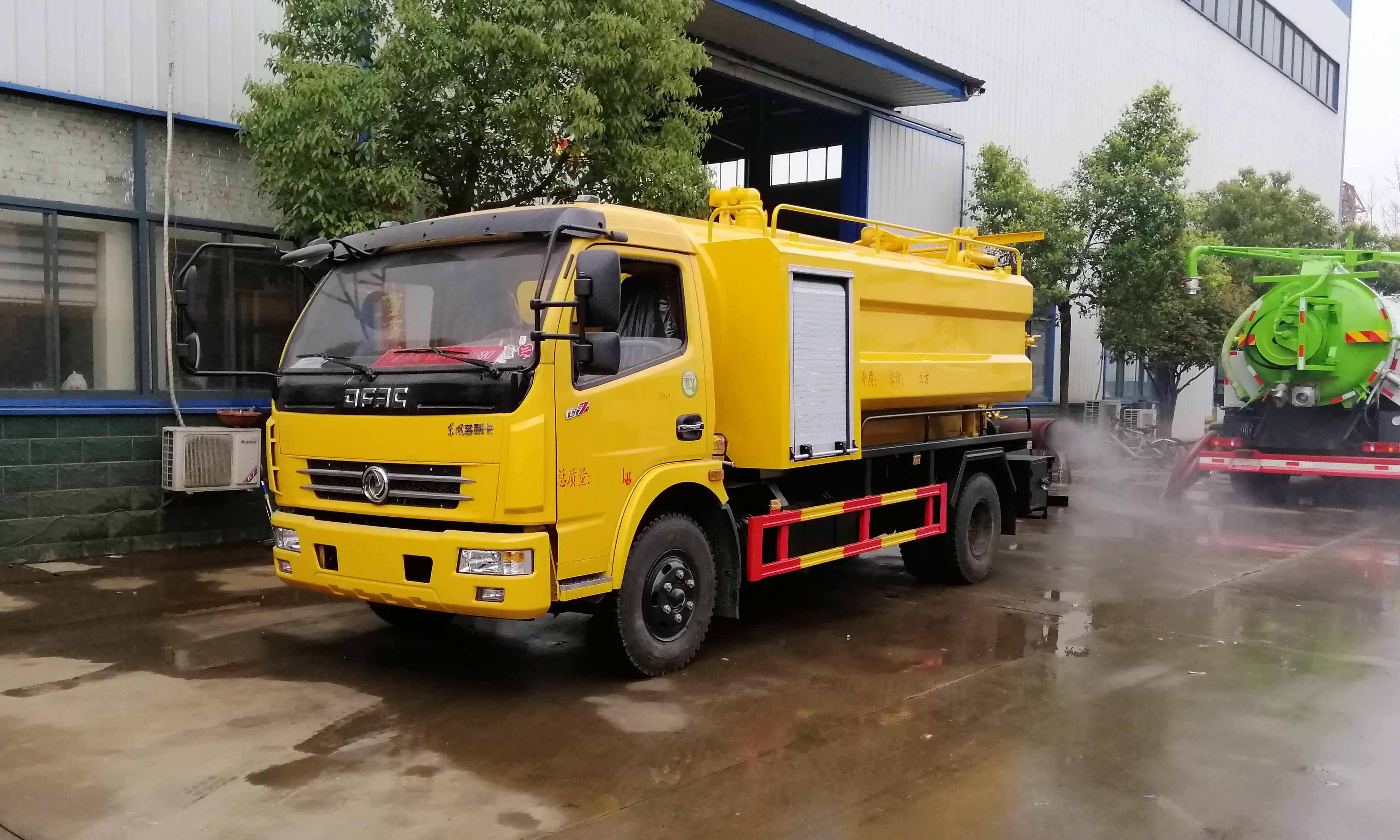 大多利卡聯合疏通車