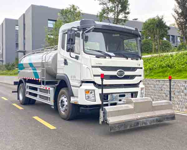 程力牌CL5181GQXBEV型純電動(dòng)清洗車(chē)